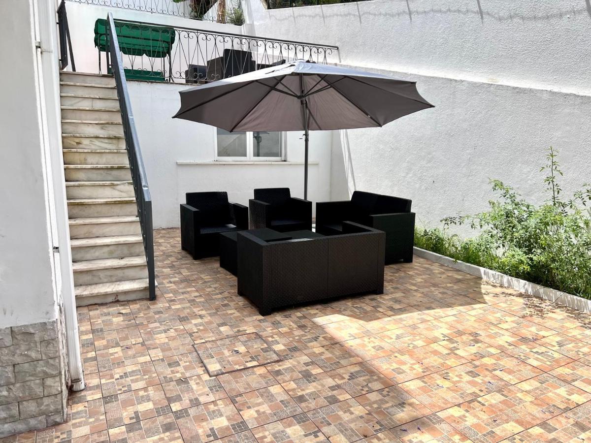Oeiras Beach Private Room 9 - Double Bedroom With Shared Bathroom & Terrace Zewnętrze zdjęcie
